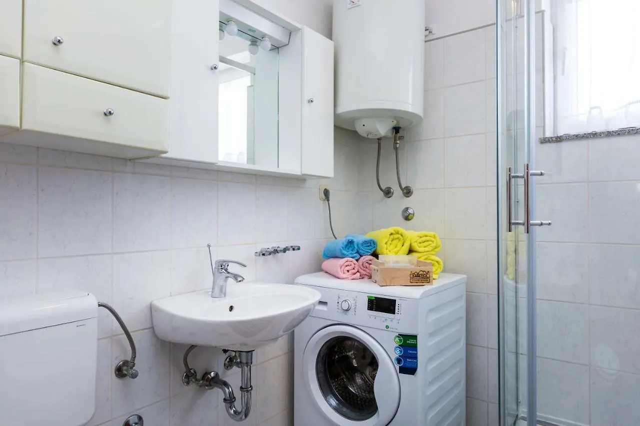 Apartment Abba Mali Losinj